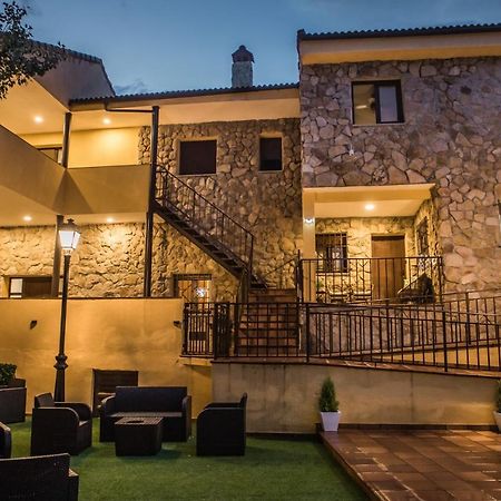 Вилла El Encanto Del Alberche Villanueva de Avila Экстерьер фото