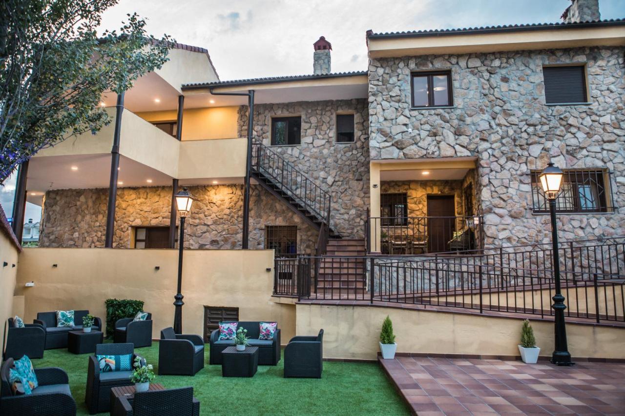 Вилла El Encanto Del Alberche Villanueva de Avila Экстерьер фото